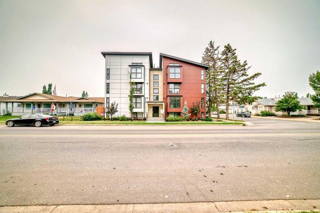 22, 606 Lakeside Boulevard, Strathmore