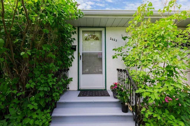 2623 Glencastle Street Sw, Calgary