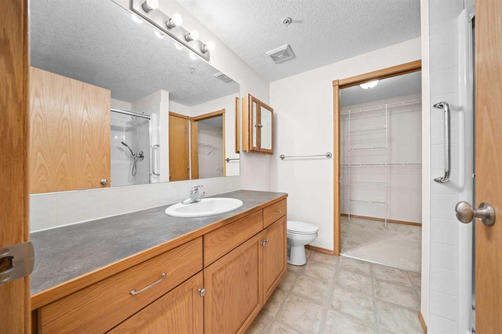2248, 151 Country Village Road Northeast, Calgary – Residential Apartment Listing Photo 14