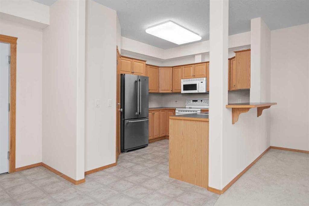 2248, 151 Country Village Road Northeast, Calgary – Residential Apartment Listing Photo 6