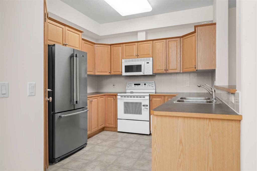 2248, 151 Country Village Road Northeast, Calgary – Residential Apartment Listing Photo 7