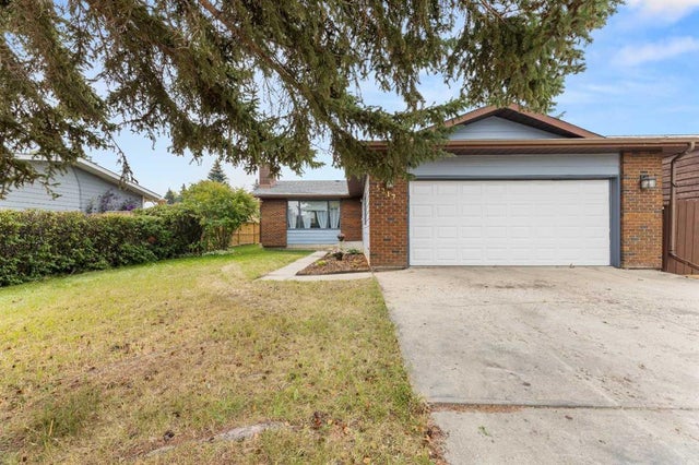 5217 Shannon Drive, Olds