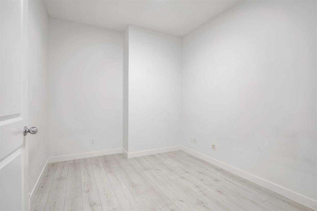 34 Belmont Crescent Southwest, Calgary – Residential Detached Listing Photo 14