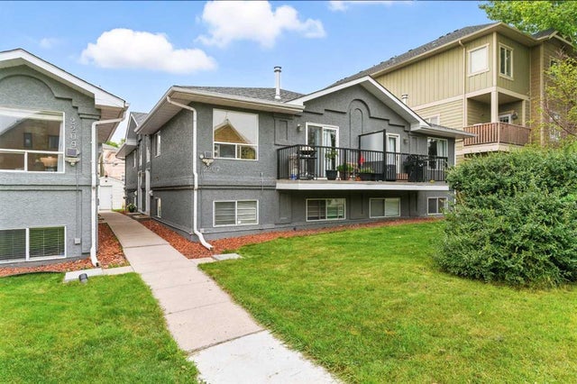 2, 2207 28 Street Sw, Calgary