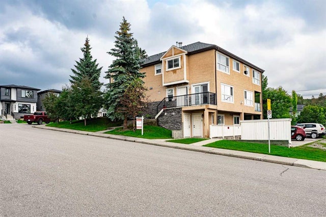 3, 55 Collingwood Place Nw, Calgary