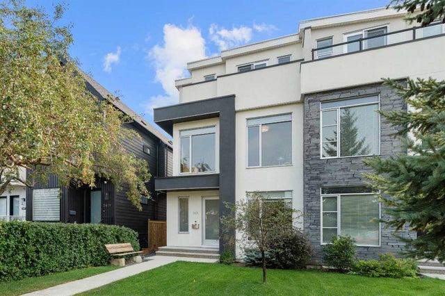 2421 31 Avenue Sw, Calgary