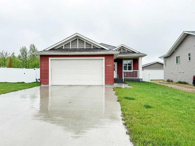 4438 Van Eaton Way, Clive
