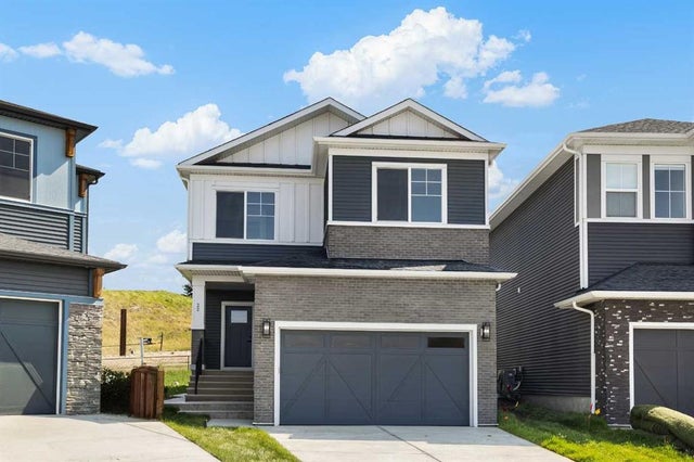 22 Crimson Ridge Cove Nw, Calgary