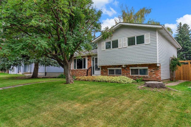 4623 31 Avenue Ne, Calgary