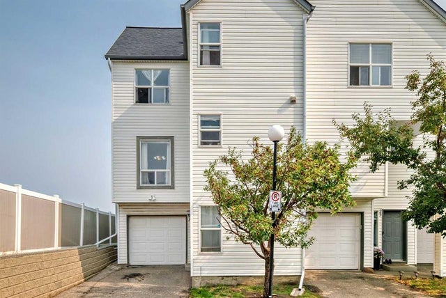 28, 200 Hidden Hills Terrace Nw, Calgary