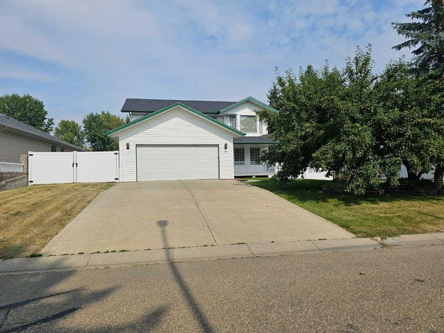 10 Pickwick Lane, Lacombe