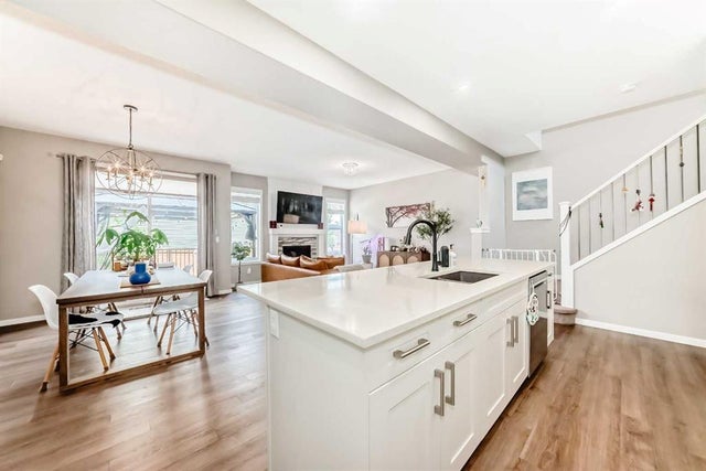72 Sage Bluff Way Nw, Calgary