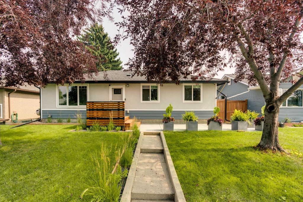 2444 45 Street Se, Calgary
