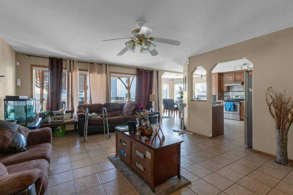 442 Saddlecreek Way Northeast, Calgary – Residential Detached Listing Photo 7