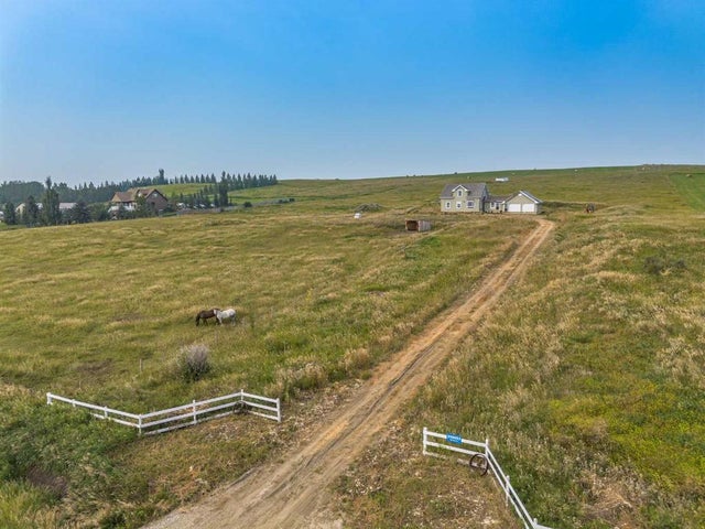 290053 96 Street E, Rural Foothills County