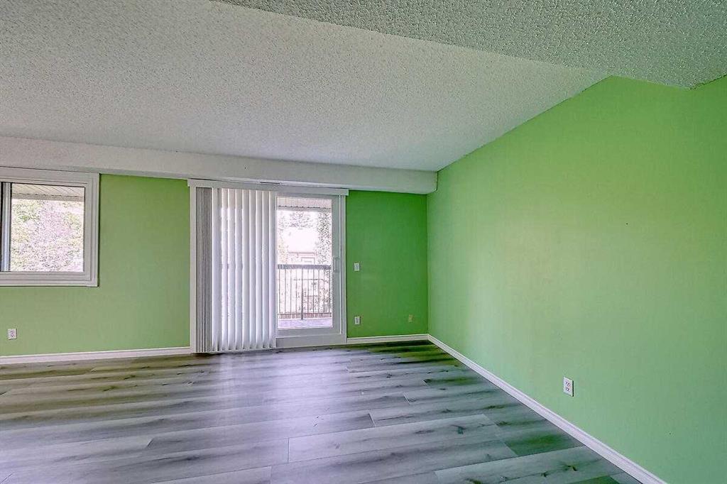206, 2200 Woodview Drive Southwest, Calgary – Residential Row/Townhouse Listing Photo 13