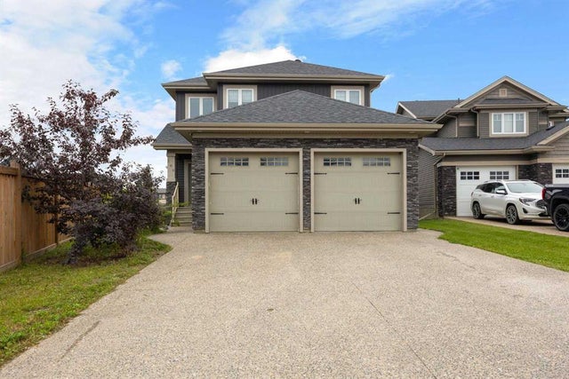 100 Heibert Bay, Fort McMurray