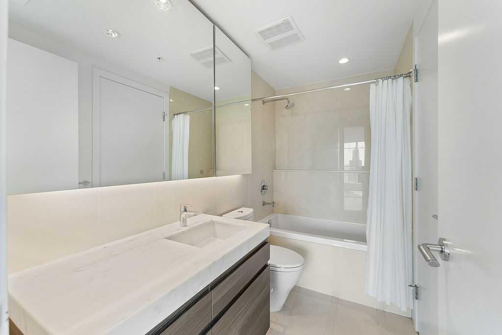 2705, 310 12 Avenue Southwest, Calgary – Residential Apartment Listing Photo 18