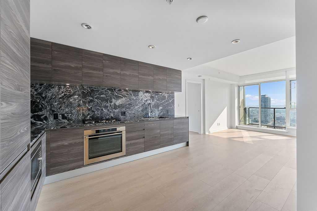 2705, 310 12 Avenue Southwest, Calgary – Residential Apartment Listing Photo 7