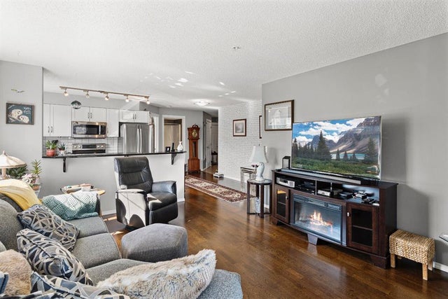 5214, 69 Country Village Manor Ne, Calgary