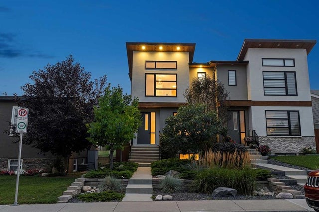 2629 32 Street Sw, Calgary