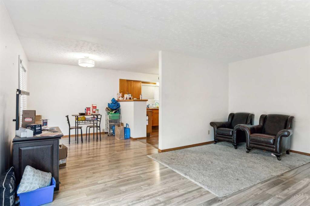 624 26 Avenue Ne Calgary Alberta T2E 1Z5 Winston Heights/Mountview Home For Sale