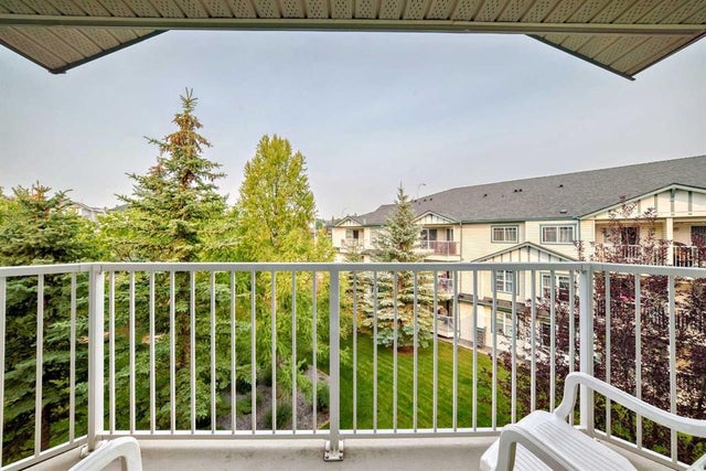 304, 7 Somervale View Sw, Calgary