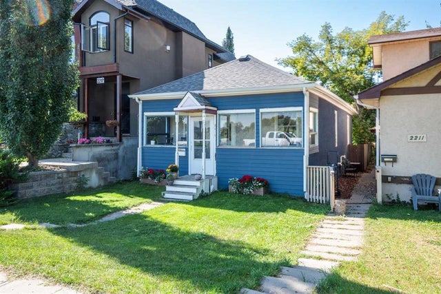 2213 8 Avenue Se, Calgary