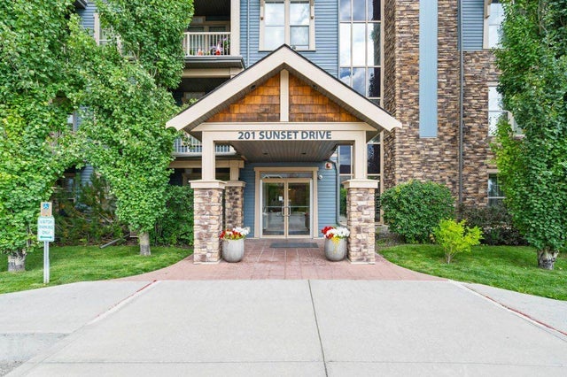 304, 201 Sunset Drive, Cochrane