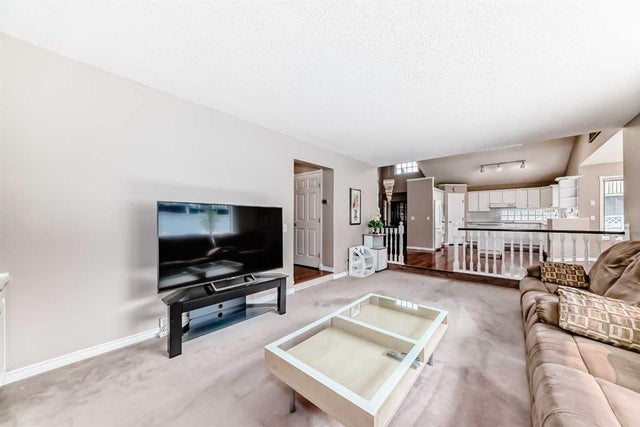 1405 Shawnee Road Sw, Calgary