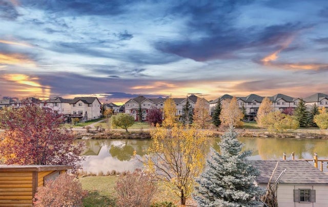 943 Bayside Drive Sw, Airdrie