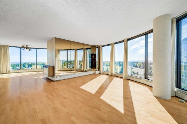 292, 20 Coachway Road Sw, Calgary