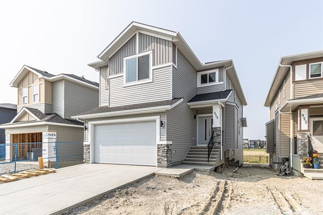 959 Corner Meadows Way Ne, Calgary