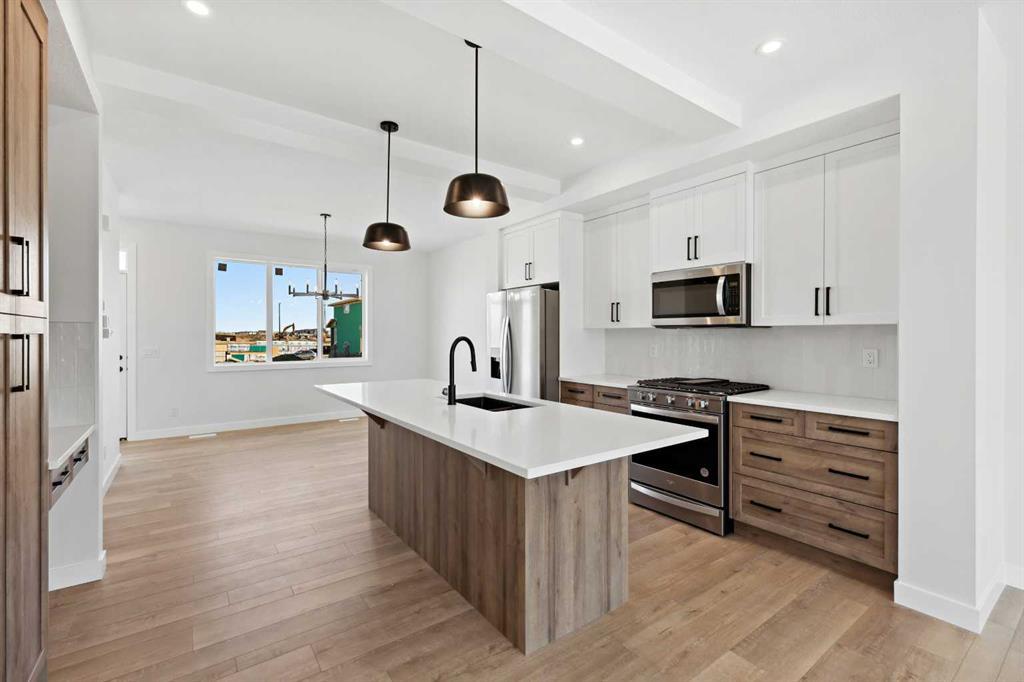 414 River Avenue, Cochrane – Residential Detached Listing Photo 6