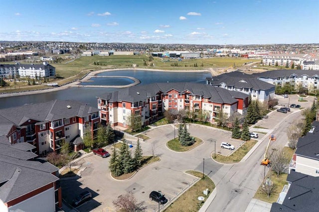 114, 156 Country Village Circle Ne, Calgary