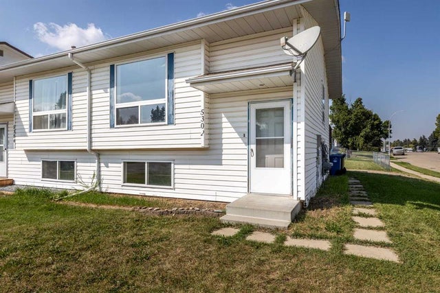 5302 36a Street, Innisfail