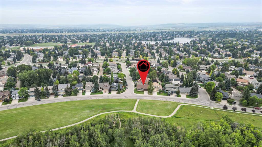 260 Sun Valley Drive Se, Calgary