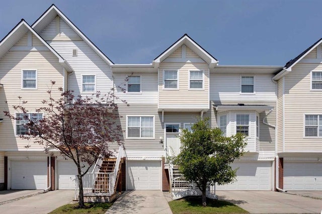 180 Prestwick Acres Lane Se, Calgary