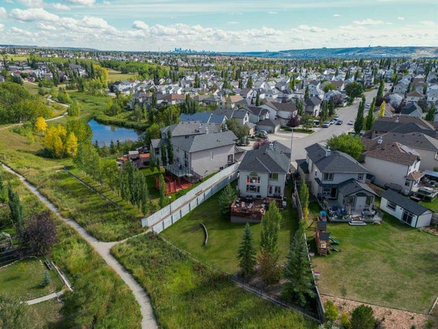 53 Tuscany Valley Hill Nw, Calgary