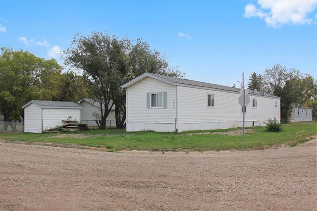 4803 52 Street, Lougheed