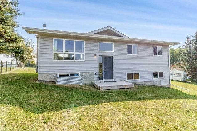 50 Sunnyside Crescent, Rural Ponoka County