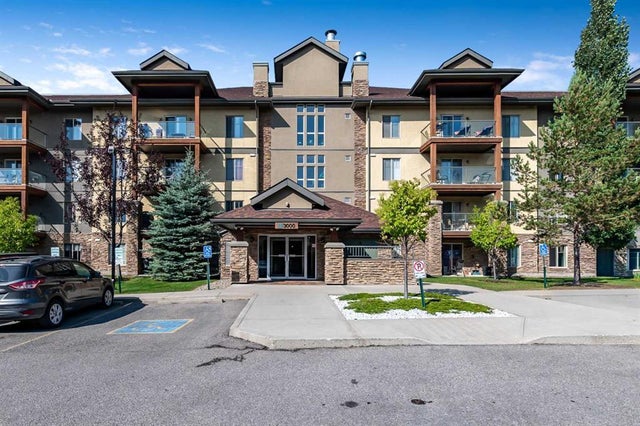 3415, 92 Crystal Shores Road, Okotoks