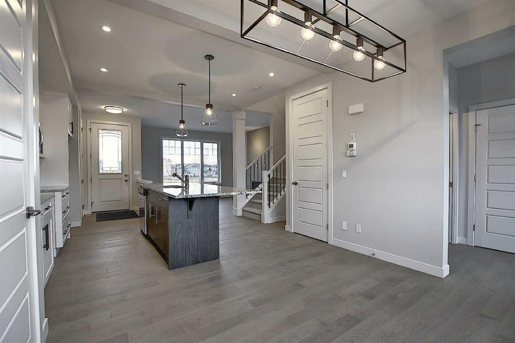 418 River Avenue, Cochrane – Residential Detached Listing Photo 9