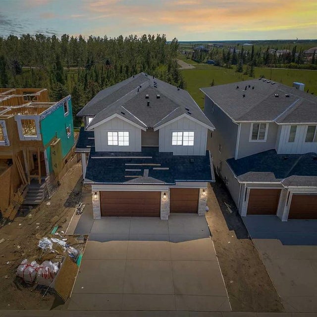 348 Waterford Grove, Chestermere
