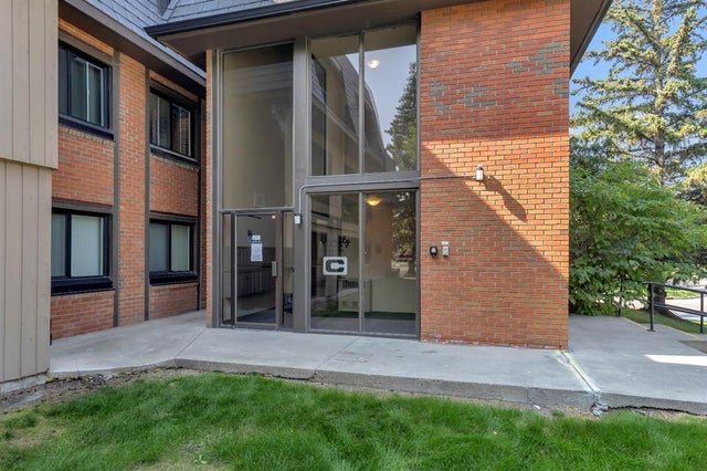 3303, 4001c 49 Street Nw, Calgary