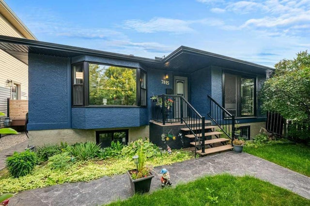 7815 36 Avenue Nw, Calgary