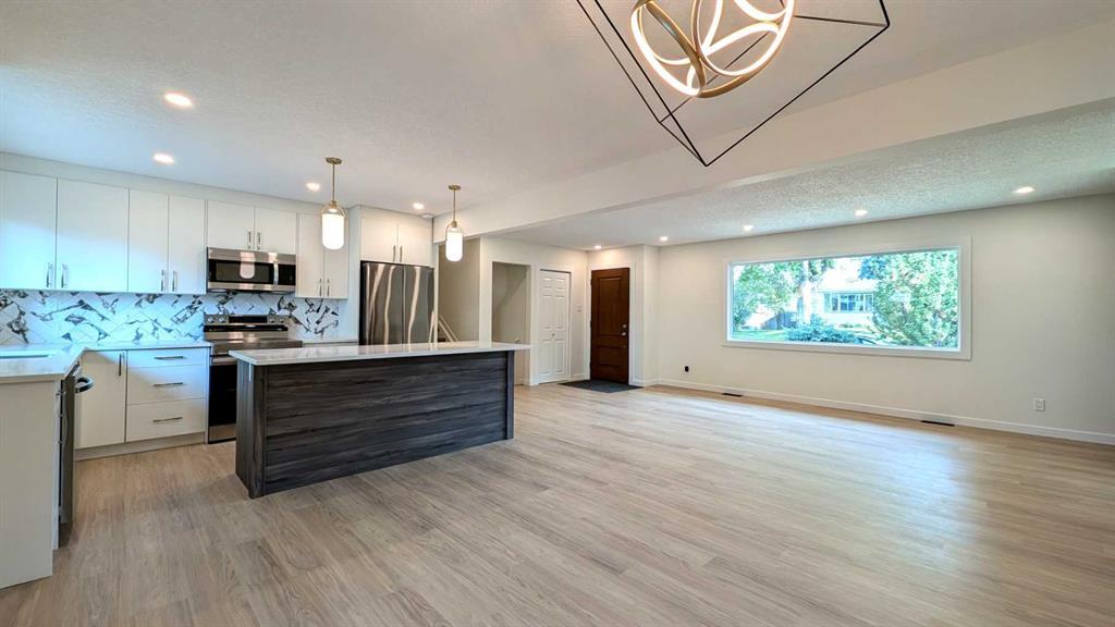 103 Haverhill Road Southwest, Calgary – Residential Detached Listing Photo 6