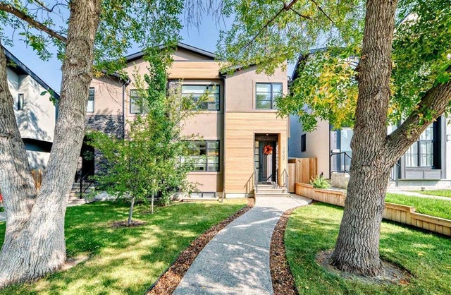 2808 39 Street Sw, Calgary