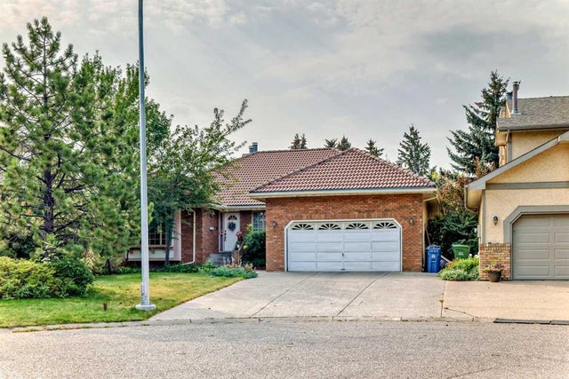 131 Varsity Estates Terrace Nw, Calgary