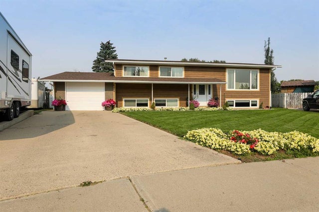 4919 61 Avenue N, Taber